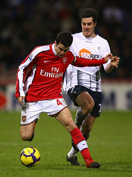 军荣誉无缘 军荣誉无缘