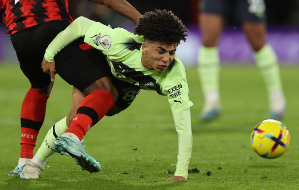 不仅仅是团 不仅仅是团