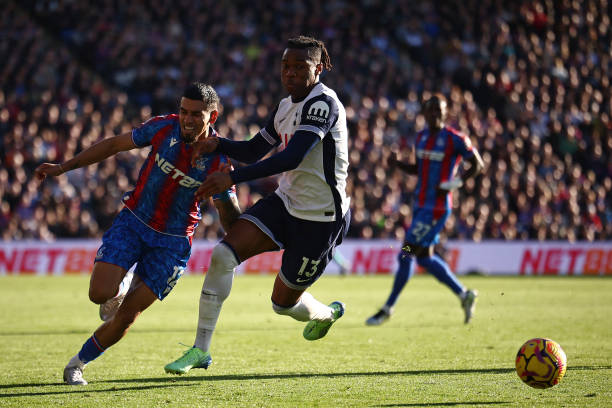 记者：帕尔马愿意700万-800万欧签雷纳，多特要1000万-1200万.